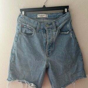 Dad high rise Abercrombie & Fitch  Jean Shorts